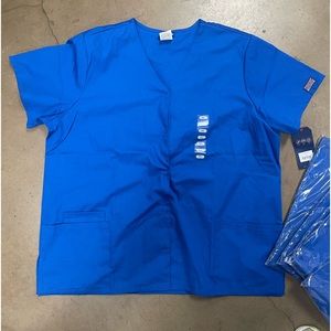Cherokee Button front scrub top royal blue
